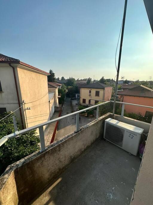 Appartamento Vicino Al Duomo Con Parcheggio Privato Padova Luaran gambar