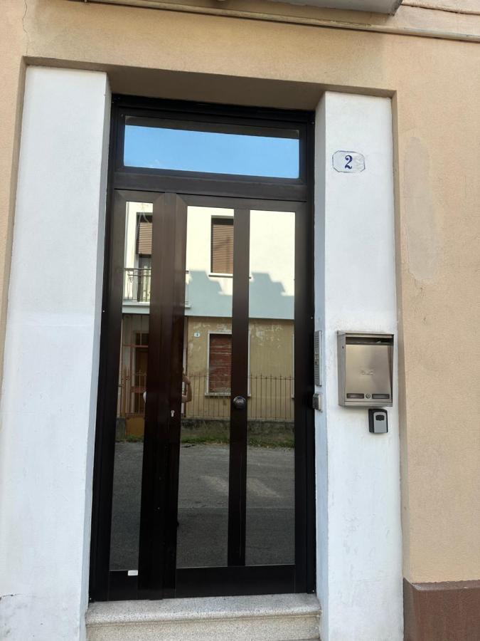 Appartamento Vicino Al Duomo Con Parcheggio Privato Padova Luaran gambar