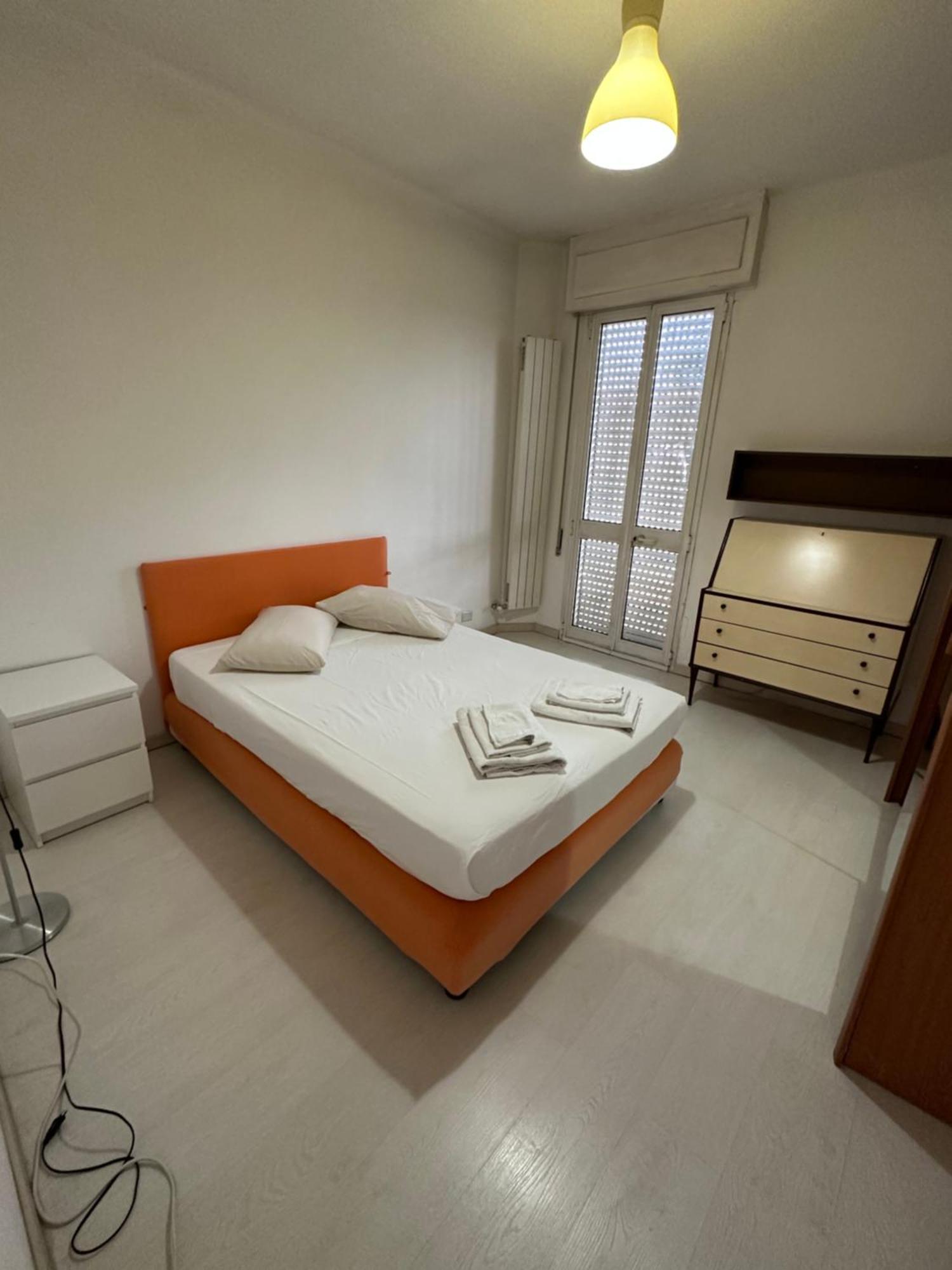 Appartamento Vicino Al Duomo Con Parcheggio Privato Padova Luaran gambar
